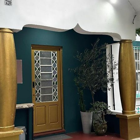 Hostel Hug Brasil Curitiba Dış mekan fotoğraf